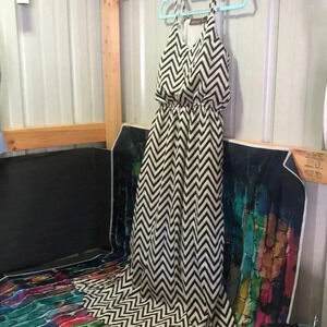 Speed Control dress size 14 white with navy and golden chevron design